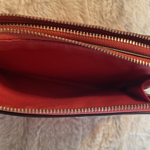 Coach Coral Leather Wristlet - Picture 9 of 9
